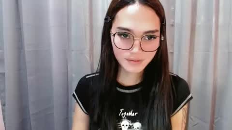 lexibabe_ online show from April 26, 5:38 am