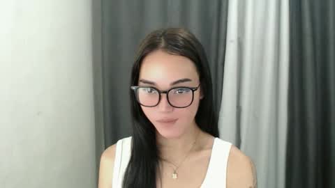 lexibabe_ online show from March 18, 7:13 am