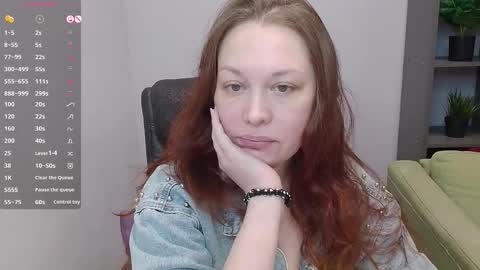 Lexi online show from October 19, 1:46 pm