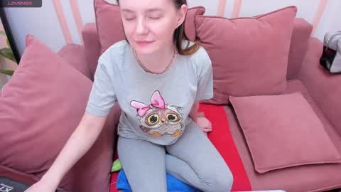 Lexi online show from October 16, 7:33 am