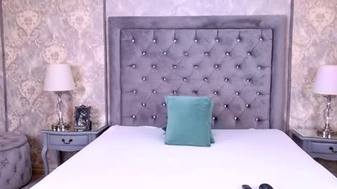 Lexi Riley online show from January 14, 6:40 am