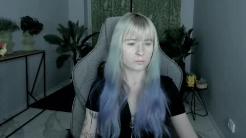 Lexi Wenford NO NUDE GODDESS online show from November 13, 3:16 am