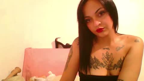 Snapshot of lexxie_weed chatting on September 15, 2:53 am Lexxie online show from September 15, 2:53 am