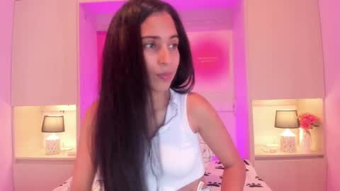 Snapshot of lexyquinn_ chatting on October 9, 10:25 pm L I A online show from October 9, 10:25 pm