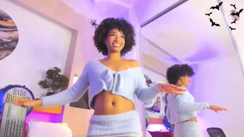 lexyskye online show from October 25, 1:52 pm