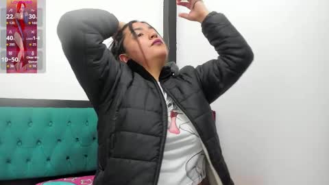 lexyy24_ online show from April 8, 4:36 am