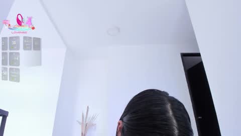 Leya online show from October 20, 8:01 pm