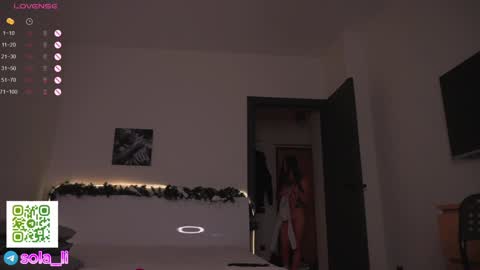 Snapshot of leyla_ly chatting on January 27, 12:48 pm Leyla ly Ill be here Tuesday Thursday Friday Saturday Sunday online show from January 27, 12:48 pm