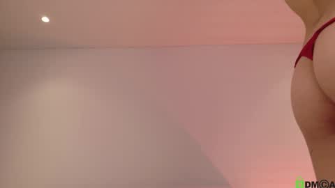 Snapshot of lia__summer chatting on September 11, 12:22 am lia__summer online show from September 11, 12:22 am