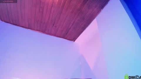 Snapshot of lia__summer chatting on January 15, 2:17 am lia__summer online show from January 15, 2:17 am