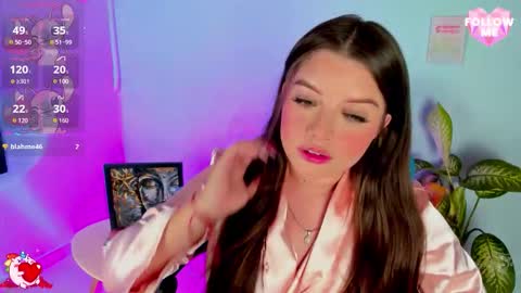 Snapshot of lia_little18 chatting on September 20, 5:17 am lia_little18 online show from September 20, 5:17 am