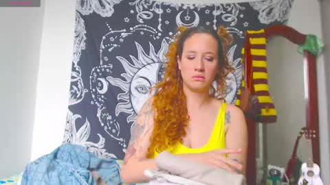 Lia Monroe online show from November 14, 4:40 pm