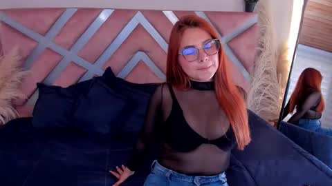 Lia  online show from March 2, 1:40 pm