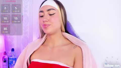 Snapshot of liaa_18 chatting on October 16, 7:00 am Liaa online show from October 16, 7:00 am
