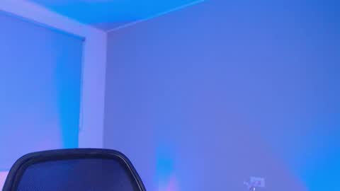   lia  online show from November 27, 2:25 am