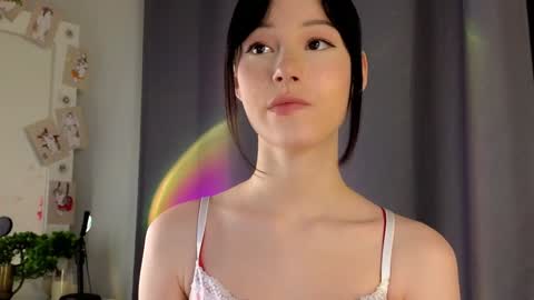 Snapshot of liaglamour chatting on December 23, 9:59 am Lia online show from December 23, 9:59 am