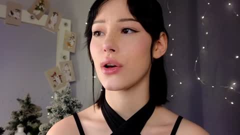 Snapshot of liaglamour chatting on December 29, 9:17 am Lia online show from December 29, 9:17 am