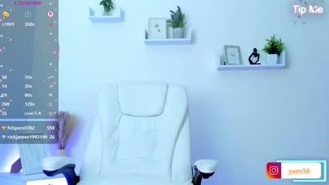 liah__19 online show from October 12, 1:08 am