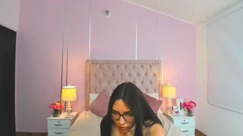 Liah online show from February 6, 8:18 am