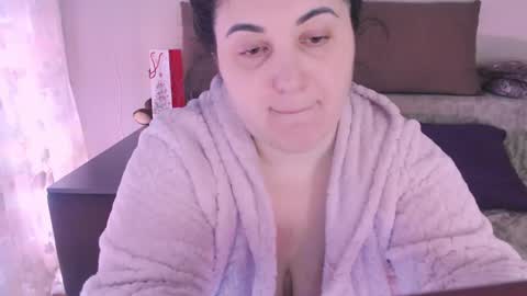 miss Lia  colection for travel online show from January 26, 11:50 pm