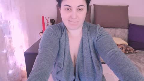 miss Lia  colection for travel online show from January 30, 11:02 pm