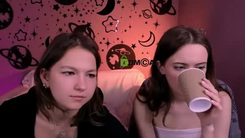 Li online show from April 8, 4:53 pm