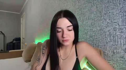 liana_diva online show from November 6, 8:26 pm