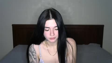 liana_diva online show from January 14, 10:44 pm