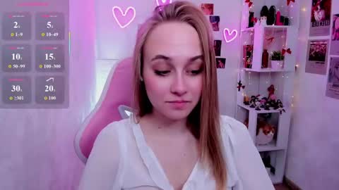 Liana online show from May 20, 1:46 am