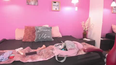 liapinket online show from April 24, 2:31 pm