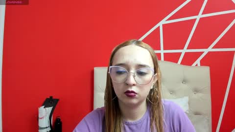 Snapshot of liaroberts1 chatting on December 27, 12:12 pm Lia Roberts online show from December 27, 12:12 pm