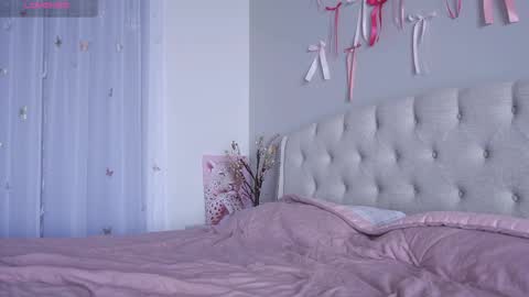 Lia online show from March 31, 1:49 am