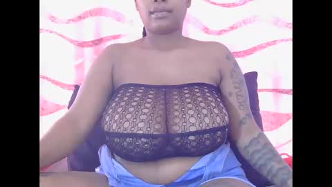 lickabletash98 online show from September 17, 6:55 am