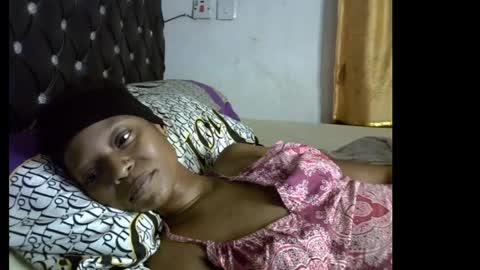 lickmefuckmex online show from April 18, 7:58 pm