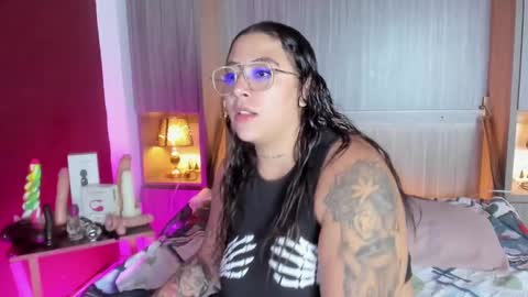 Snapshot of liiavega chatting on March 5, 11:49 am online show from March 5, 11:49 am