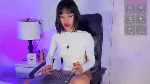 liilithstone online show from March 19, 12:26 am