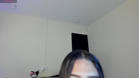 Snapshot of liily_moore chatting on October 9, 7:12 am Lily Moore online show from October 9, 7:12 am