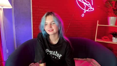 Snapshot of lika_sky chatting on October 5, 4:45 pm lika_sky online show from October 5, 4:45 pm