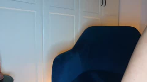 Snapshot of likavibe chatting on March 6, 1:48 am likavibe online show from March 6, 1:48 am