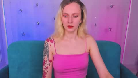 likilip online show from December 18, 1:54 am