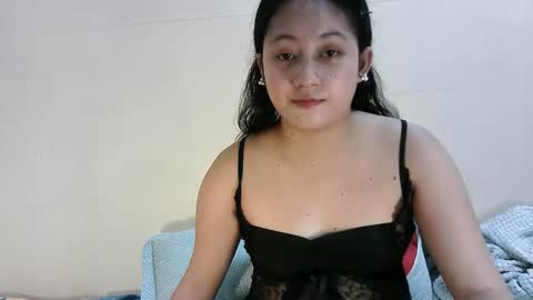 Snapshot of lil_baby4u chatting on October 12, 10:56 pm lil_baby4u online show from October 12, 10:56 pm