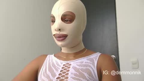 Lilith online show from June 22, 2:58 pm
