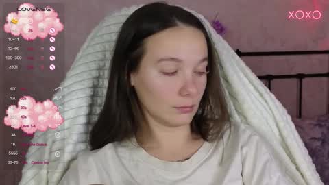 little moon online show from October 23, 1:39 pm