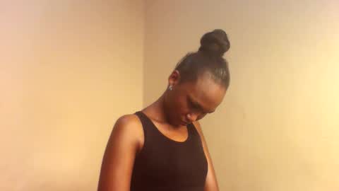 Lil miss online show from November 10, 12:44 pm