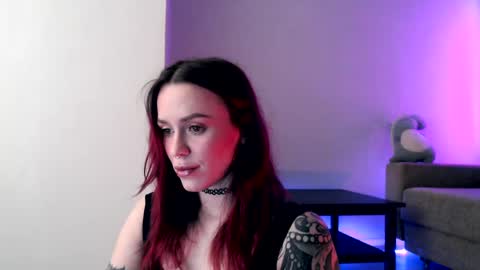 Snapshot of lil_reya chatting on March 2, 10:26 am INST Lil happines s online show from March 2, 10:26 am
