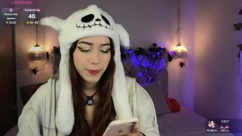 Snapshot of lila_min chatting on October 3, 2:55 pm lila_min online show from October 3, 2:55 pm