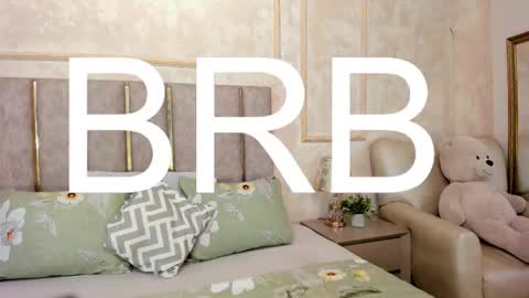 lila bailey  online show from September 27, 8:16 pm