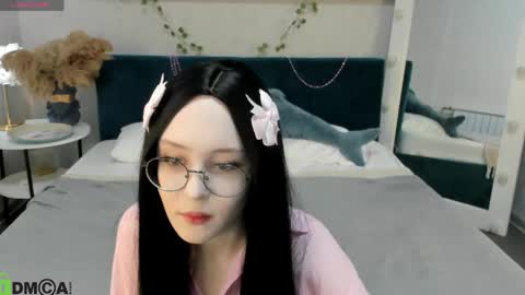 Lili online show from June 2, 3:29 am