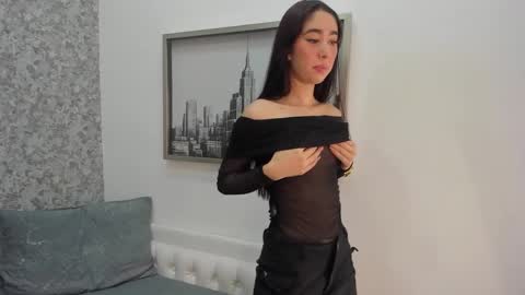 Lila Clark online show from March 9, 9:18 pm