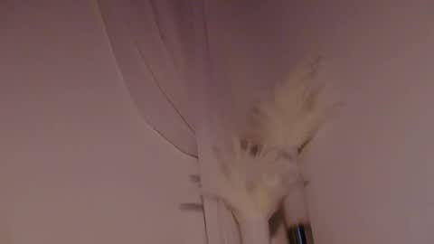 Snapshot of lilbeccaxo chatting on September 19, 5:06 am Rebecca online show from September 19, 5:06 am